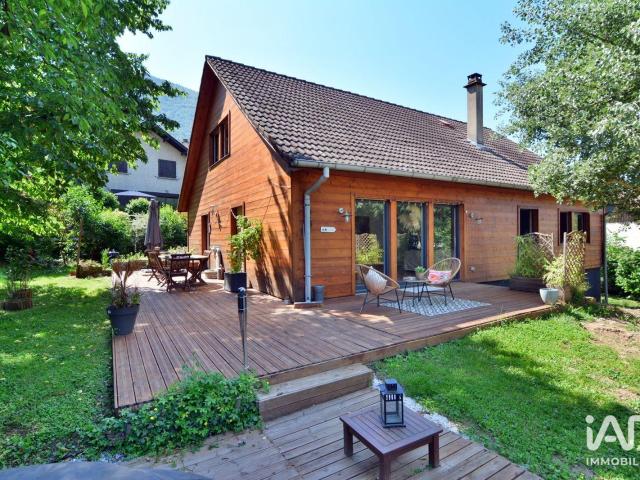 Maison 5 pièces 180 m²