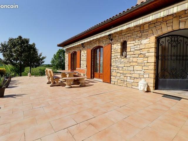 Maison 5 pièces 180 m²