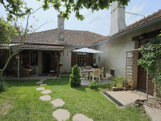 Maison 5 pièces 180 m²