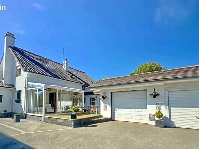 Maison 5 pièces 180 m²
