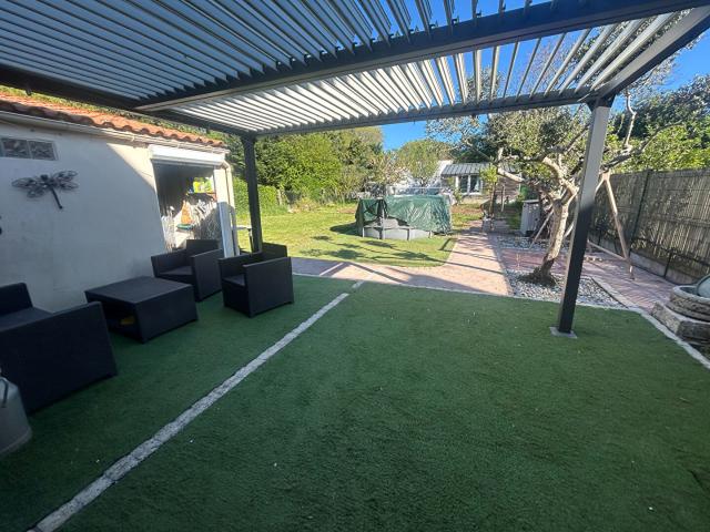 Maison 5 pièces 180 m²