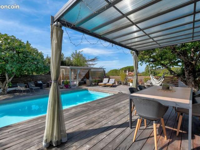 Maison 5 pièces 180 m²