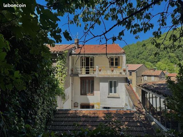 Maison 5 pièces 180 m²