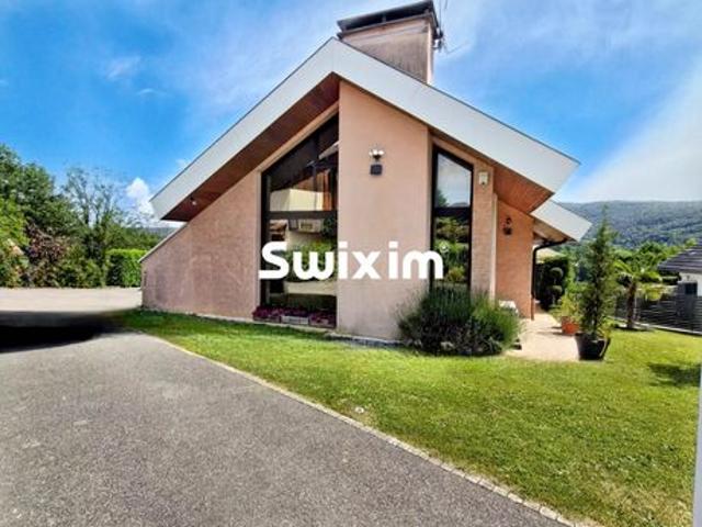 Maison 5 pièces 180 m²