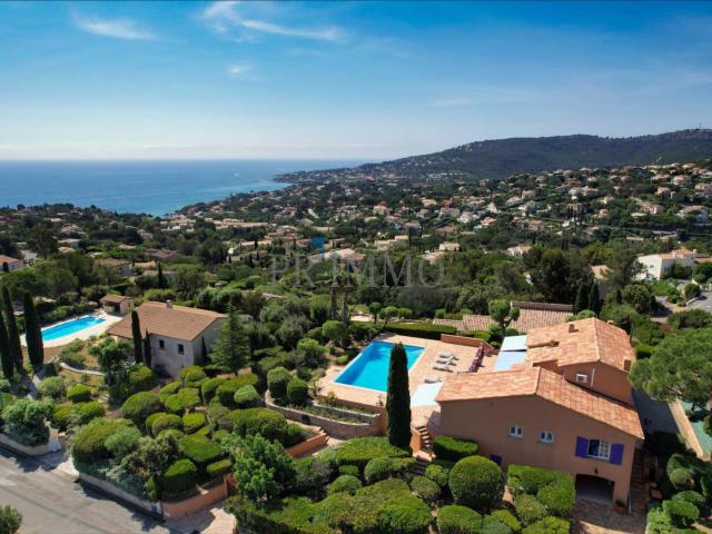 Maison 5 pièces 180 m²