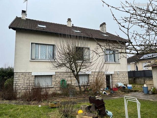 Maison 5 pièces 180 m²