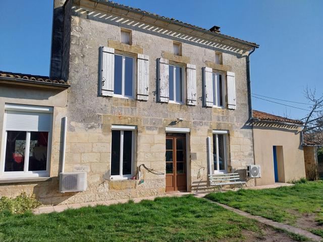 Maison 5 pièces 180 m²