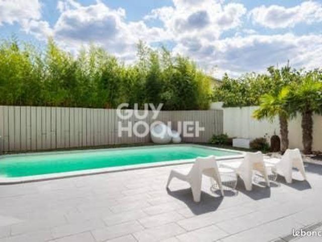 Maison 5 pièces 180 m²
