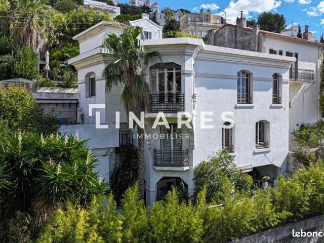 Maison 5 pièces 180 m²