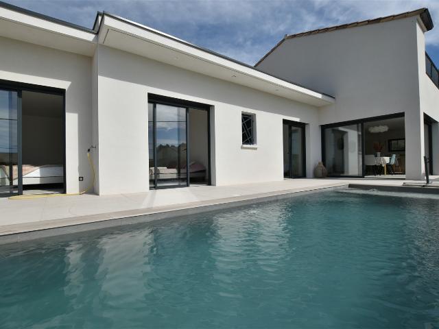 Maison 5 pièces 180 m²