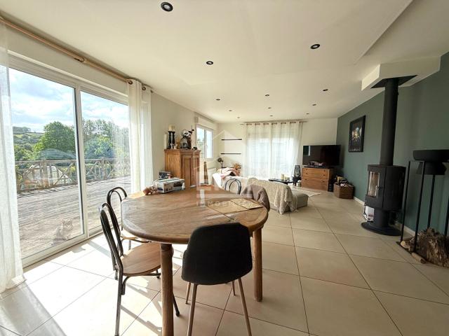 Maison 5 pièces 180 m²