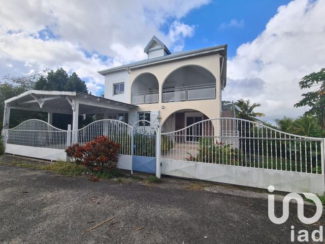 Maison 5 pièces 180 m²