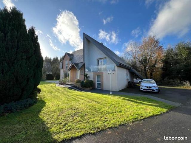 Maison 5 pièces 180 m²