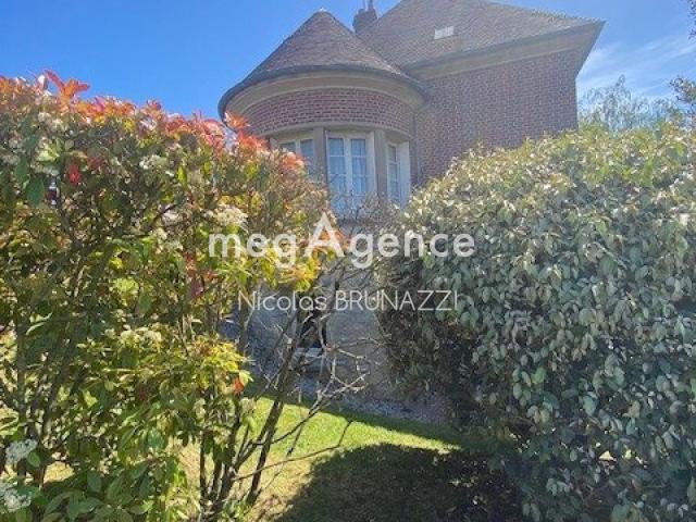 Maison 5 pièces 180 m²