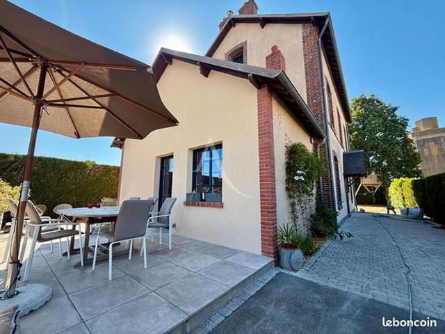 Maison 5 pièces 148 m²