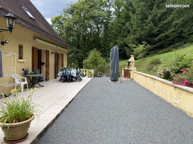 Maison 5 pièces 180 m²