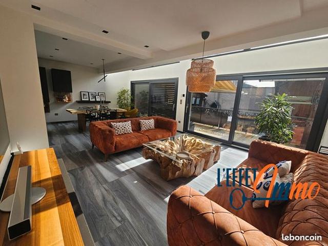 Maison 5 pièces 180 m²