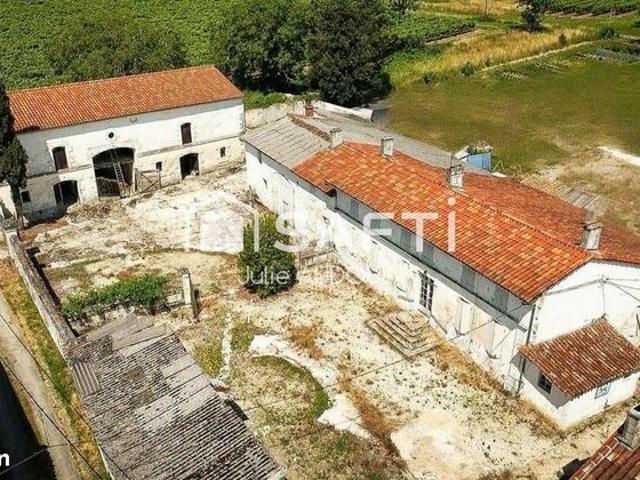 Maison 5 pièces 180 m²