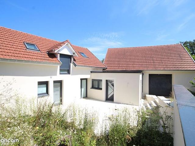Maison 5 pièces 180 m²