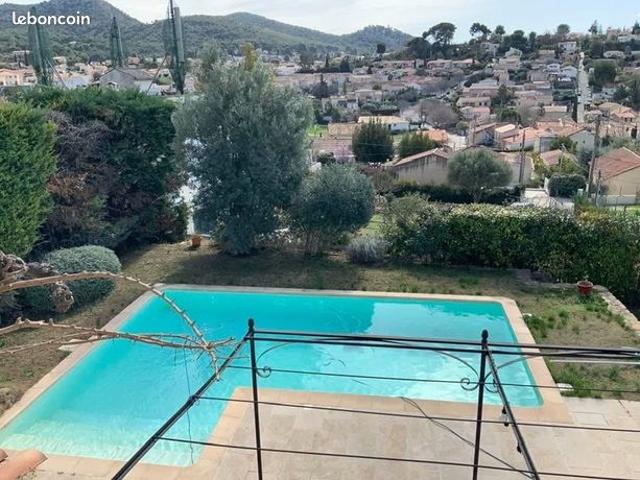 Maison 5 pièces 180 m²