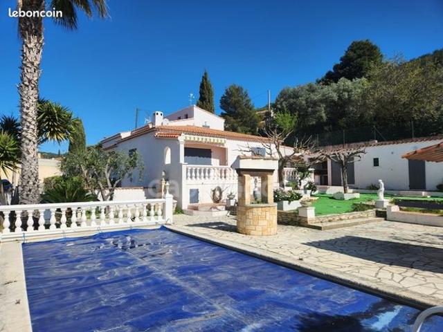 Maison 5 pièces 180 m²