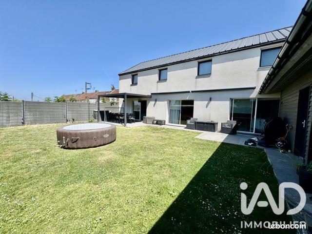 Maison 5 pièces 180 m²