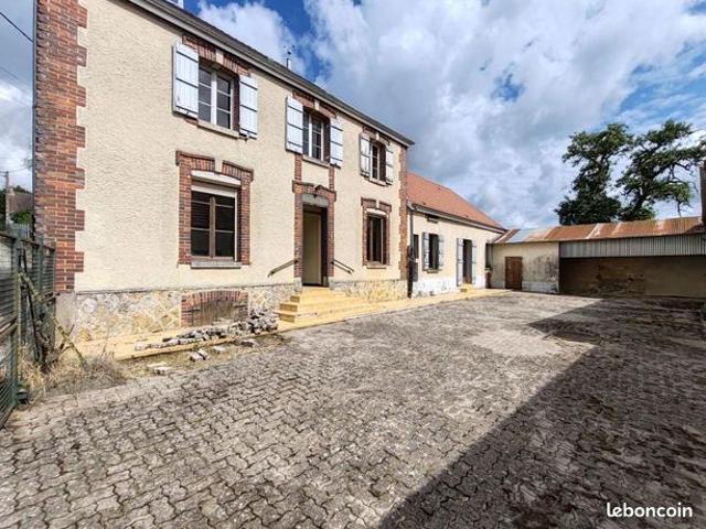 Maison 5 pièces 180 m²