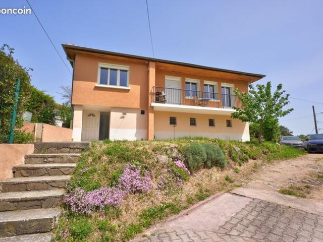 Maison 5 pièces 180 m²
