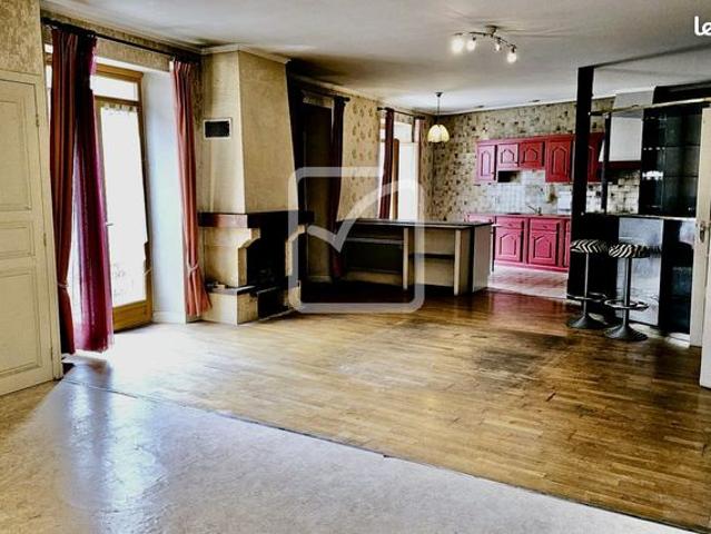 Maison 5 pièces 180 m²