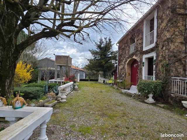 Maison 5 pièces 180 m²