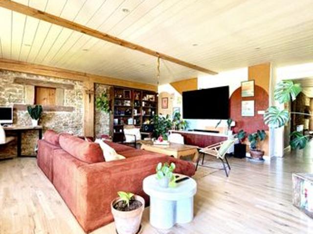 Maison 5 pièces 180 m²