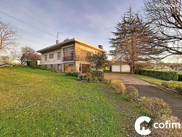 Maison 5 pièces 180 m²