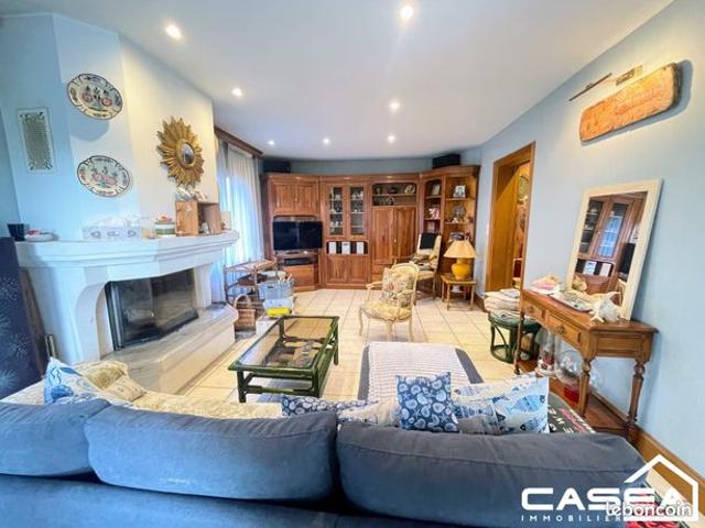 Maison 5 pièces 180 m²