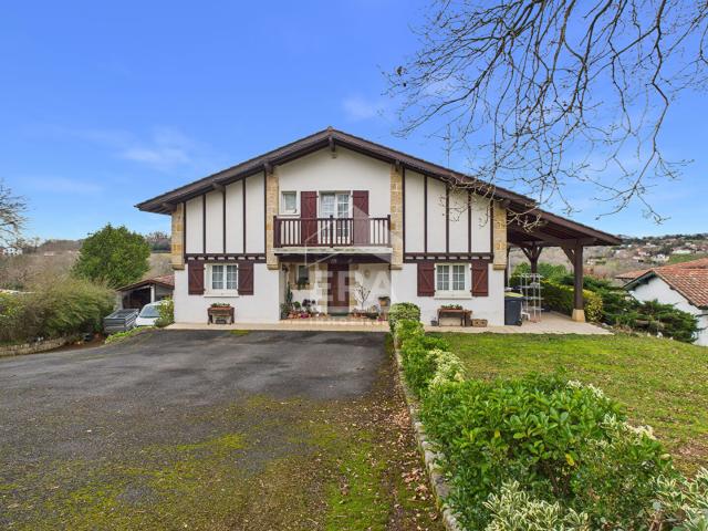 Maison 5 pièces 180 m²