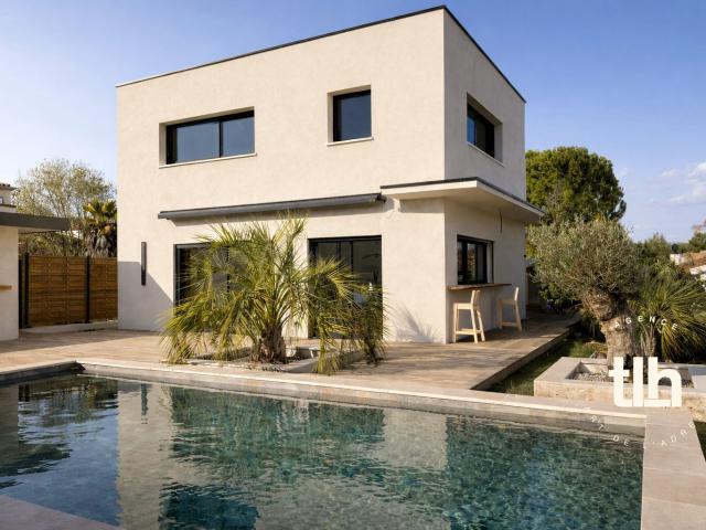 Maison 5 pièces 180 m²
