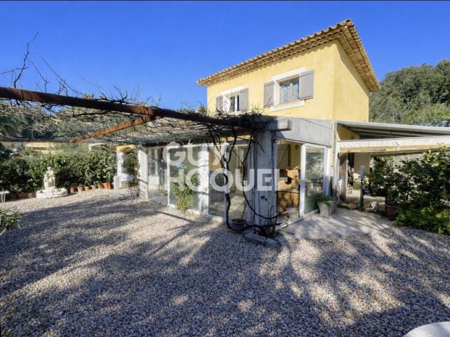 Maison 5 pièces 180 m²