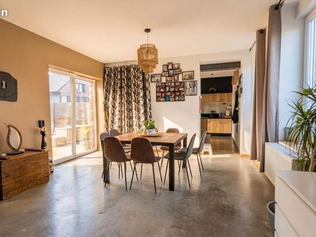 Maison 5 pièces 180 m²