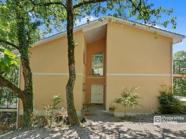 Maison 5 pièces 181 m²