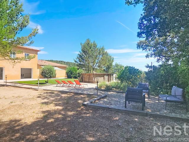 Maison 5 pièces 181 m²