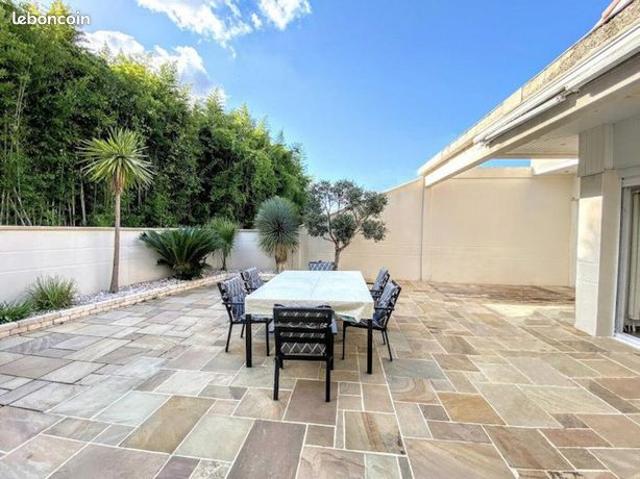 Maison 5 pièces 181 m²