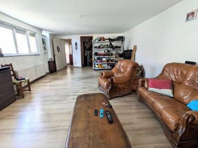 Maison 5 pièces 181 m²