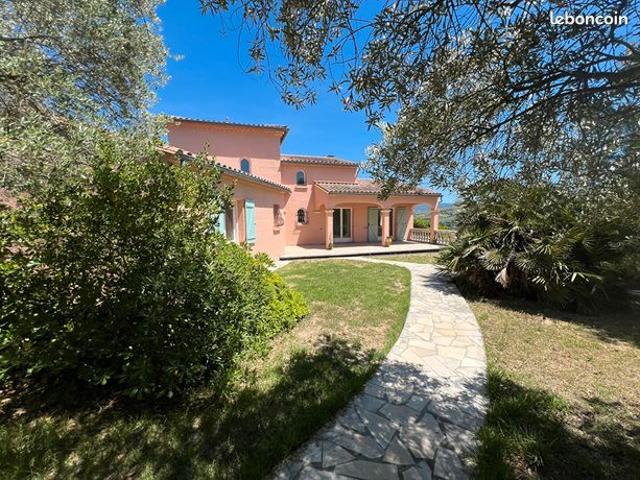 Maison 5 pièces 181 m²
