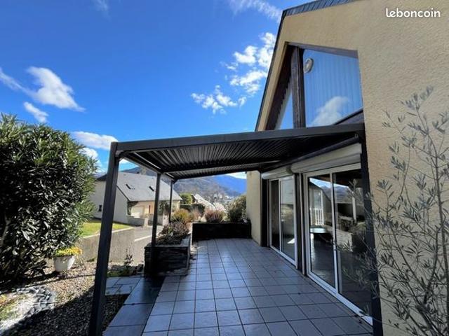 Maison 5 pièces 181 m²