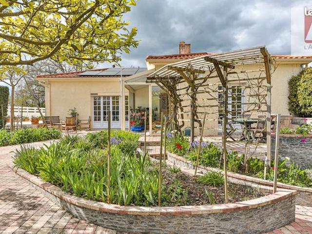 Maison 5 pièces 182 m²