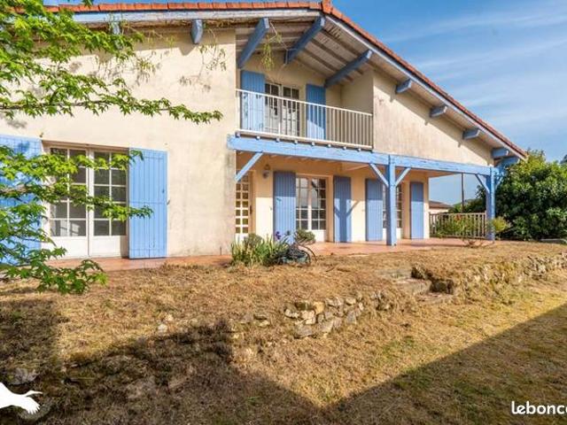 Maison 5 pièces 182 m²