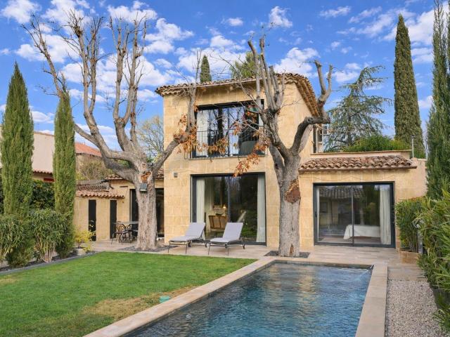 Maison 5 pièces 182 m²