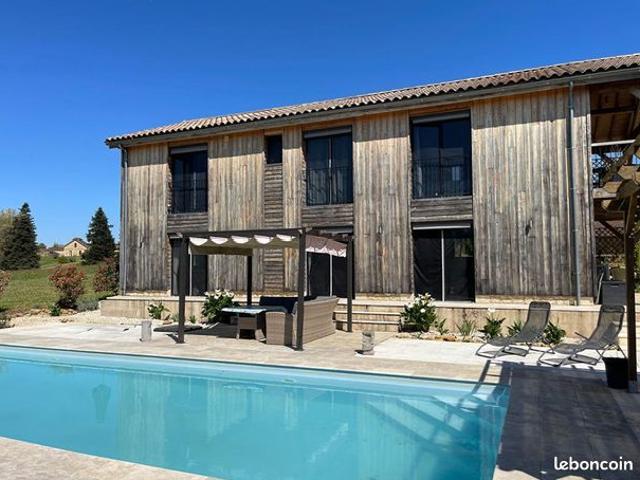 Maison 5 pièces 182 m²