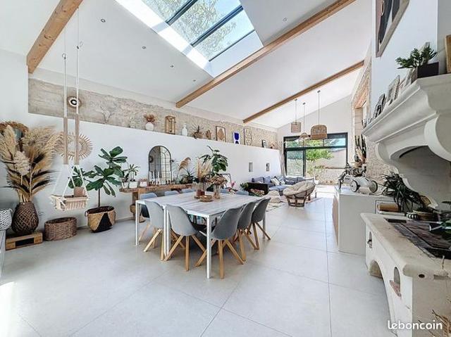 Maison 5 pièces 182 m²