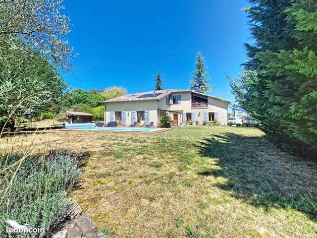 Maison 5 pièces 182 m²