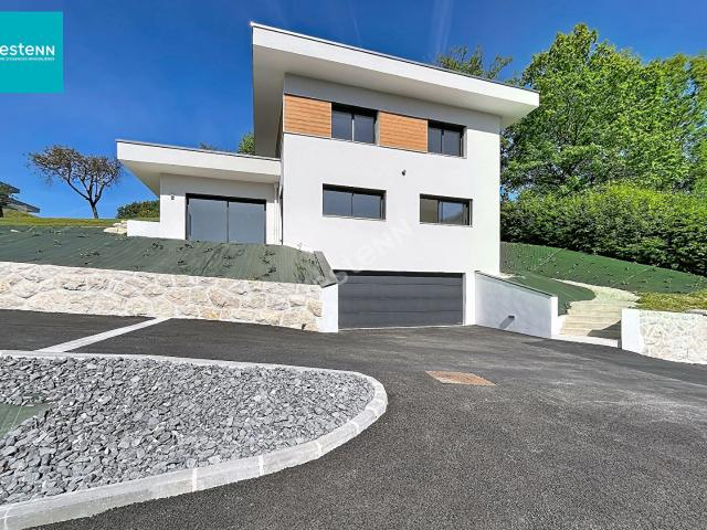 Maison 5 pièces 182 m²